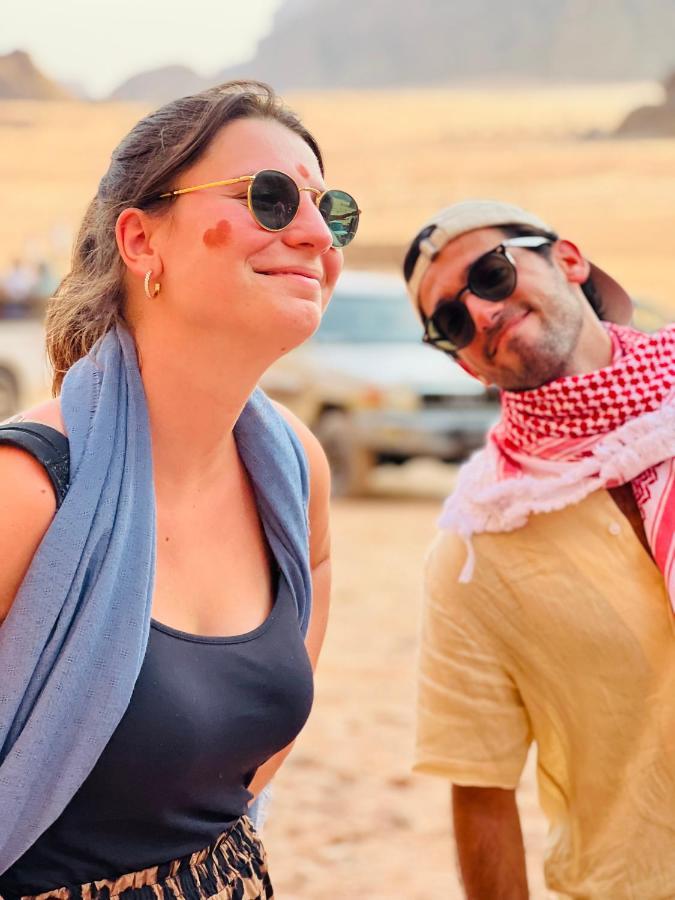Rum Moon Luxury Camp Wadi Rum Buitenkant foto