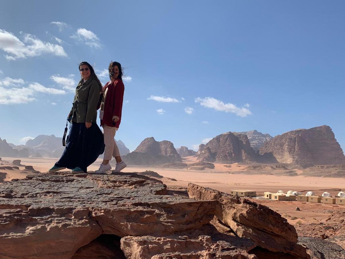 Rum Moon Luxury Camp Wadi Rum Buitenkant foto