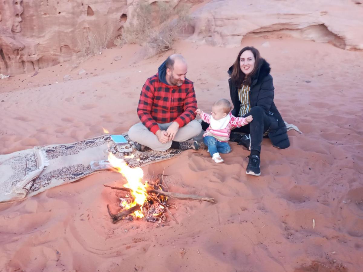 Rum Moon Luxury Camp Wadi Rum Buitenkant foto